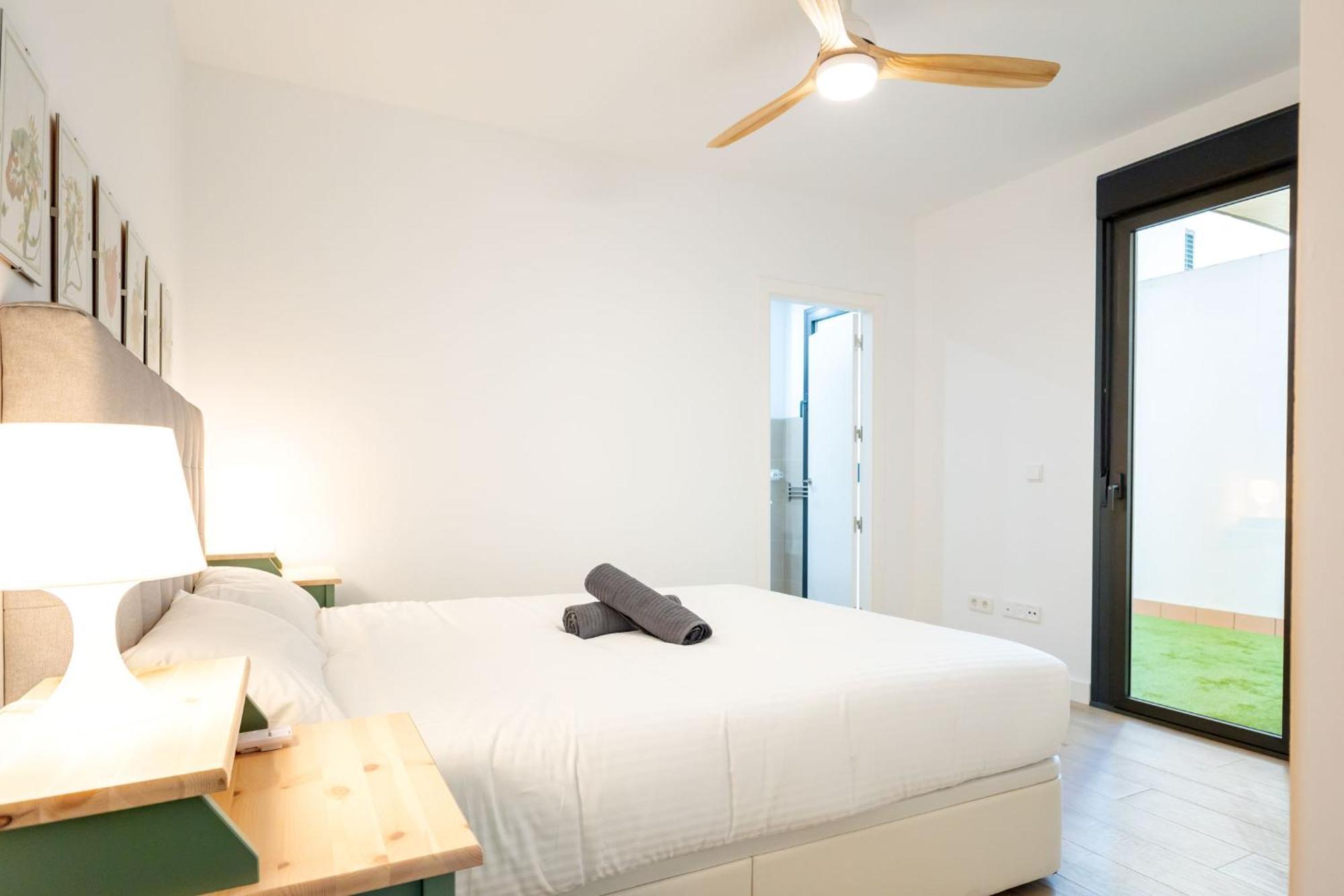 Charming 2 Bedroom By Torre Del Oro By Ocityzen Siviglia